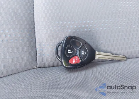 2012 Toyota Matrix L из США, поврежденный, VIN 2T1KU4EE2CC847380